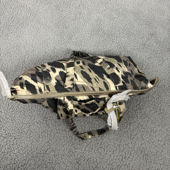 VINCE CAMUTO Lohna Designer Tote Natural Camo Nylon – New with tags - Picture 11 of 13